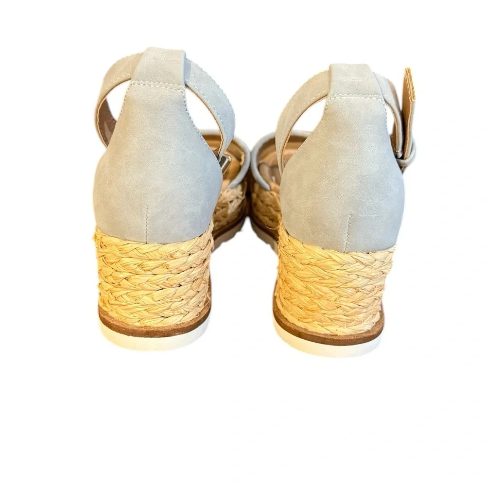 Dolce Vita Byndi NWOT Gray Espadrille Wedges Women’s Size 7.5